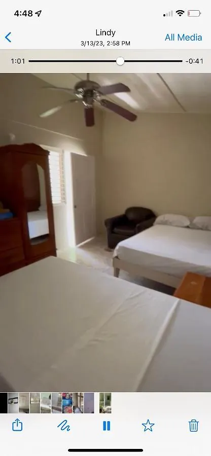 Appartamento Froggy Guest House Negril